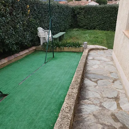 Apartment T2 Bas De Avec Jardinet Au Calme Proche La Seyne-sur-Mer